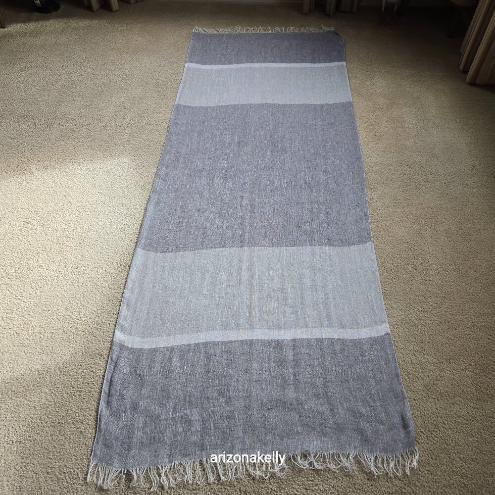 NWOT Italian Linen Scarf Grey and White PERFECT